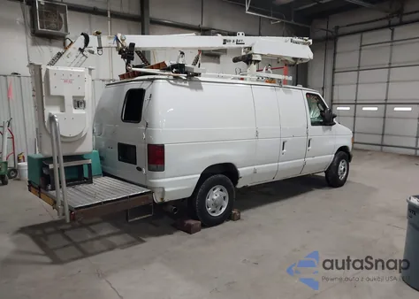 2007 Ford E-350 Super Duty Commercial/Recreational z USA, uszkodzony, nr VIN 1FTSE34L07DA00910